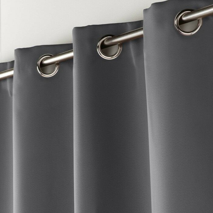 Rideau occultant grande hauteur 135 x 280 cm – uni anthracite – à œillets