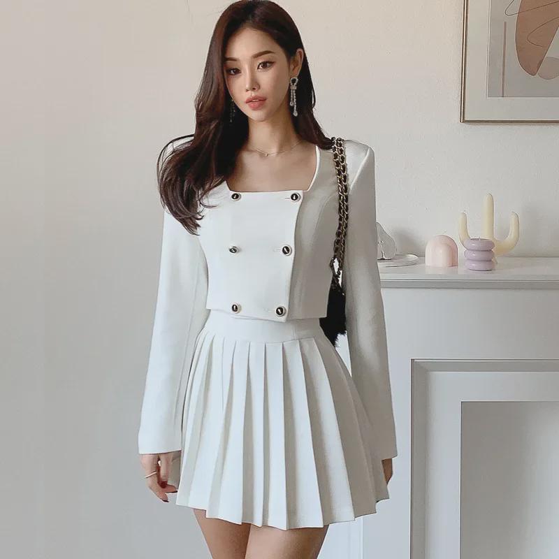 2023 Autumn Korean Style Women's Fashion: Double-Breasted Jacket and Pleated Skirt Two-Piece Suit
