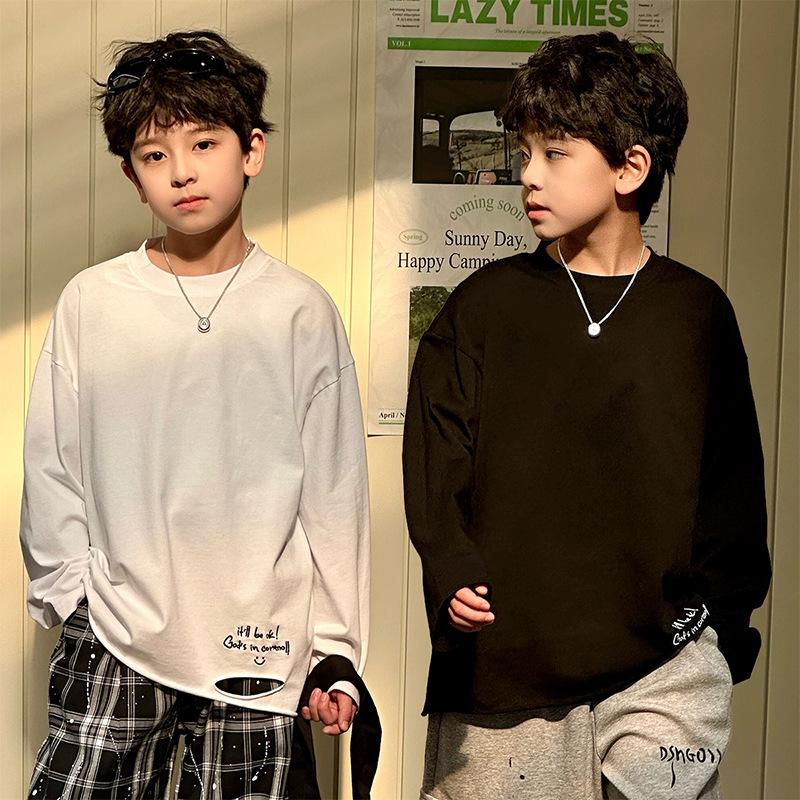 2025 Koreanische Frühjahrskollektion: Jungen Besticktes Lockeres Langarm-T-Shirt mit Ausschnitten