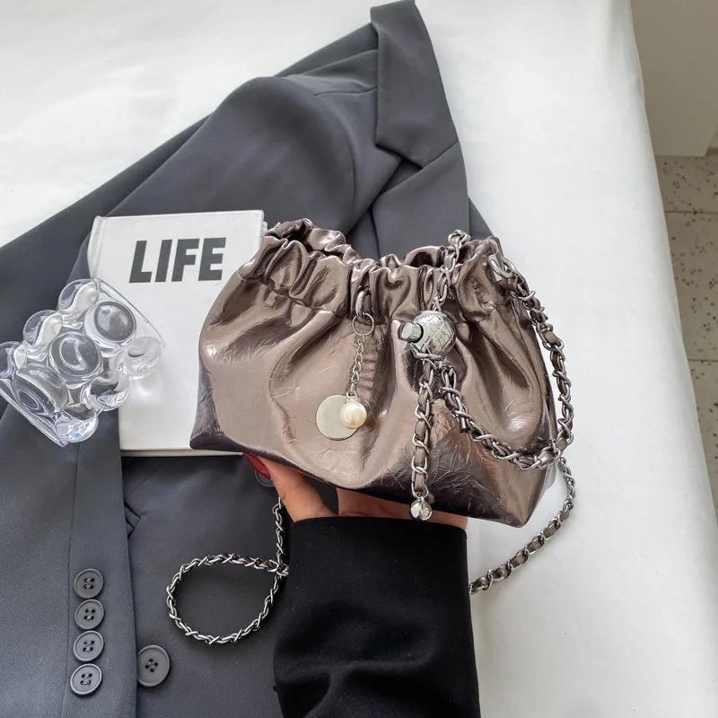 

женская сумка Рюкзак для взрослых женщин Новая сумка для женщинСумка-облакоСумка через плечоМодная и универсальная сумка через плечо