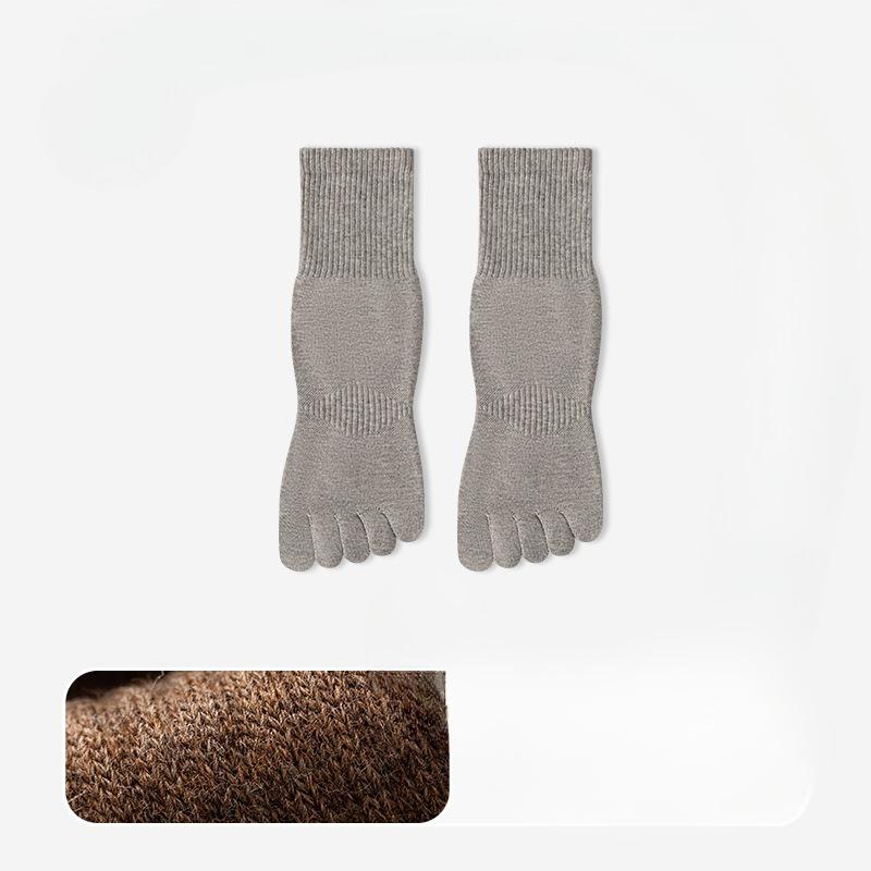 Men's Autumn and Winter Pure Color Cotton Antibacterial Deodorant Wicking Exercise Boneless Five Finger Tube Socks