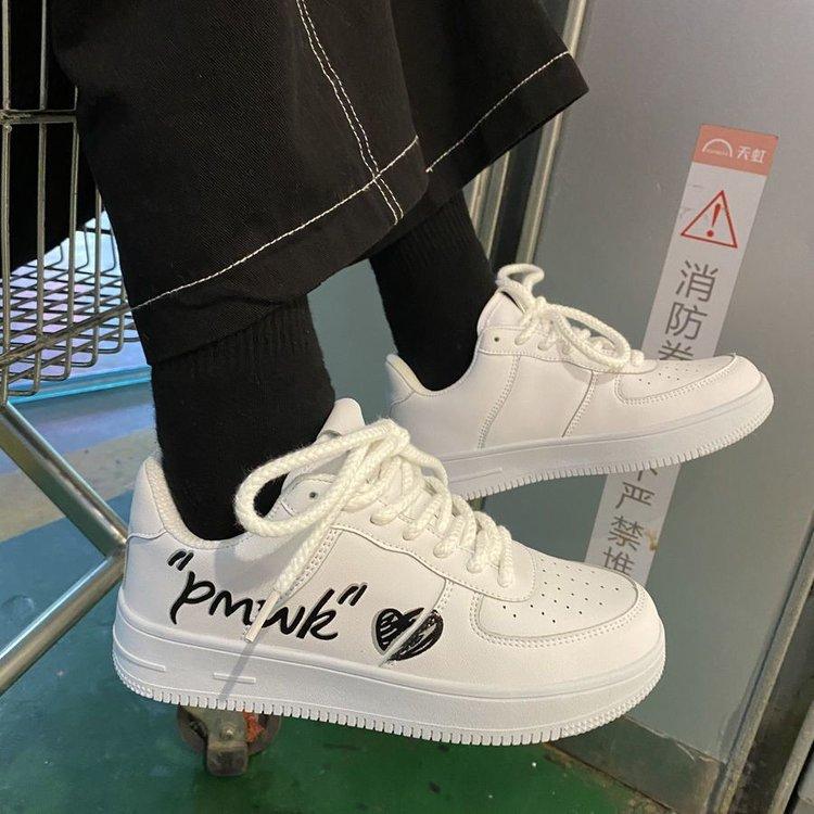 Spring/Summer Graffiti Board Shoes Special-Interest Design Solid Color Retro Women's Shoes for Students Casual Sports Shoes White Shoes