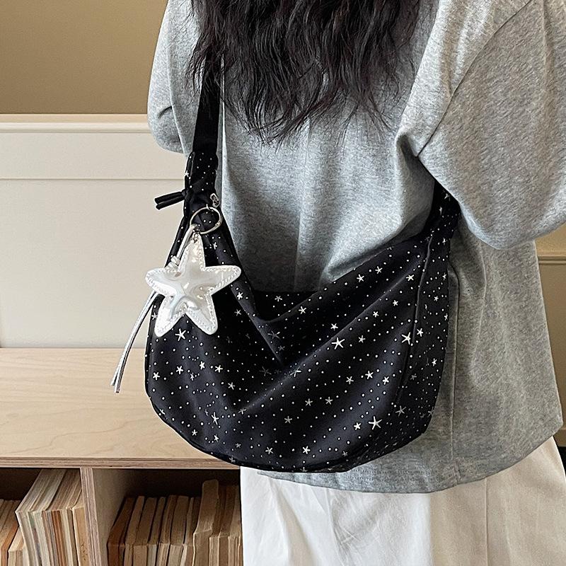 Fashionable Crossbody Dumpling Bag Women's Stylish Shoulder Bag