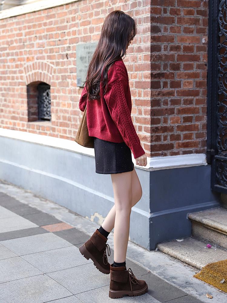 Fei Yuan Beaded Hip-Hugging Short Skirt: Women's Slimming Half-Length Skirt for Autumn & Winter, Petite & Versatile, Anti-Exposure Design