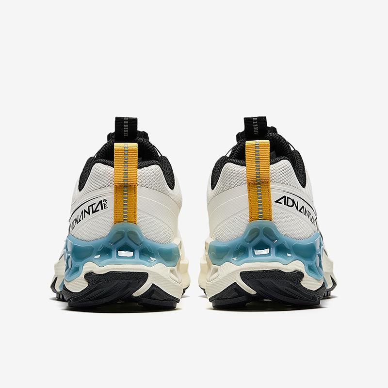 Anta Kids Pangolin Fabric Trendy Outdoor Cross-Country Grip Non-Slip Wear-Resistant Low-Top Running Shoes Kids sneaker Ivory-White Black A12445521-1