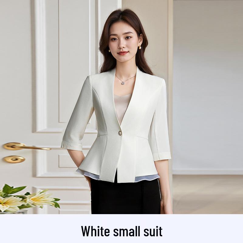 

Приталенный белый блейзер с рукавом три четверти для женщин - Весенняя коллекция 2025 XL