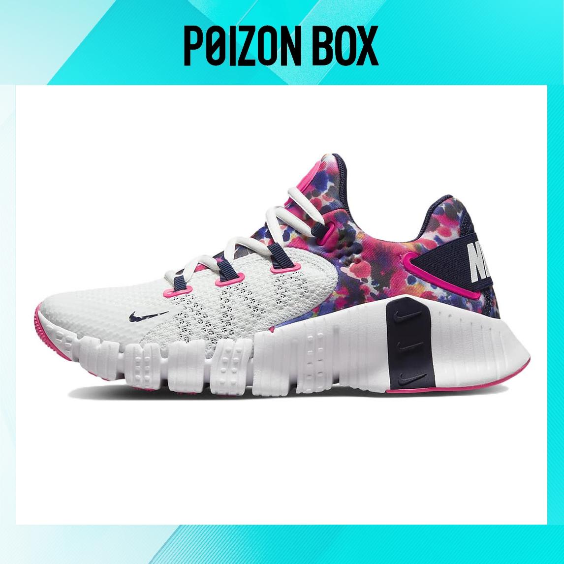 

Nike Free Metcon 4 Paint Smudge Women s