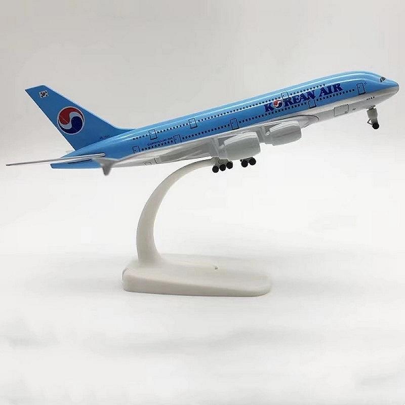Modellflugzeug Passend für Korea Korean Air Airbus 380 A380 Airways Diecast Flugzeugmodell mit Rädern Sammlerstück Geschenk 20cm Flugzeug