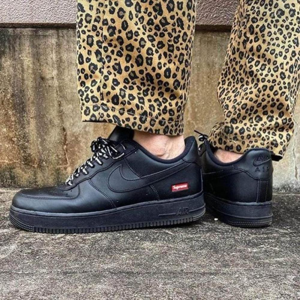 Nike Galleria Nike X Supreme Air Force 1 Low Black