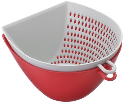 Akebono Sangyo Colander Bowl Red Made In Japan Quickly Scoop and Move Food Cut On the Cutting Board Without Spilling Food Will Not Overflow Even When