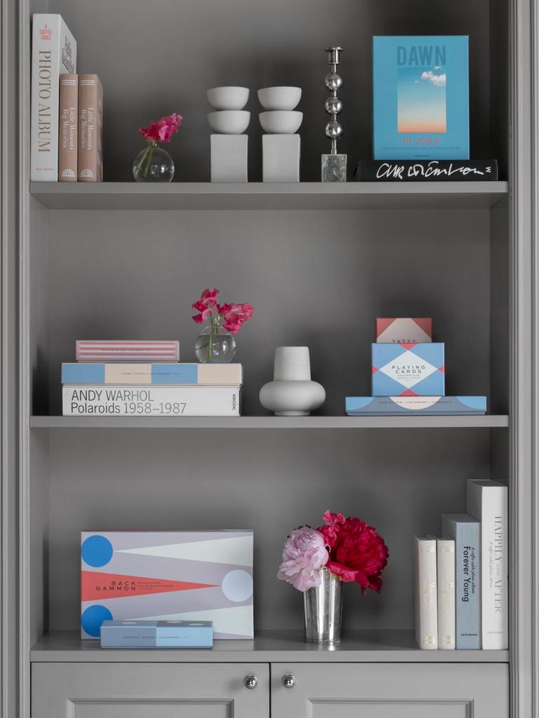 PRINTWORKS NEW PLAY Games a Board Perfect for Mind Interior and Foldable Set, Swedish, Scandinavian-design Game, Sports, Art, Collections. Backgammon.