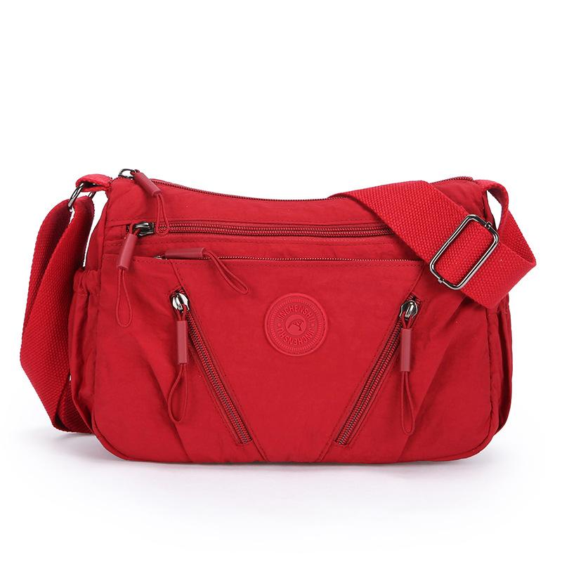 Casual and Lightweight Single-shoulder Crossbody Bag, Fashionable Commuting Mom Bag