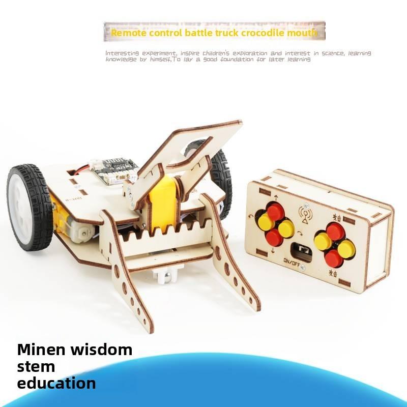 Remote Assembled Wooden Controlled Vehicle With Crocodile Mouth Design Toy Set
