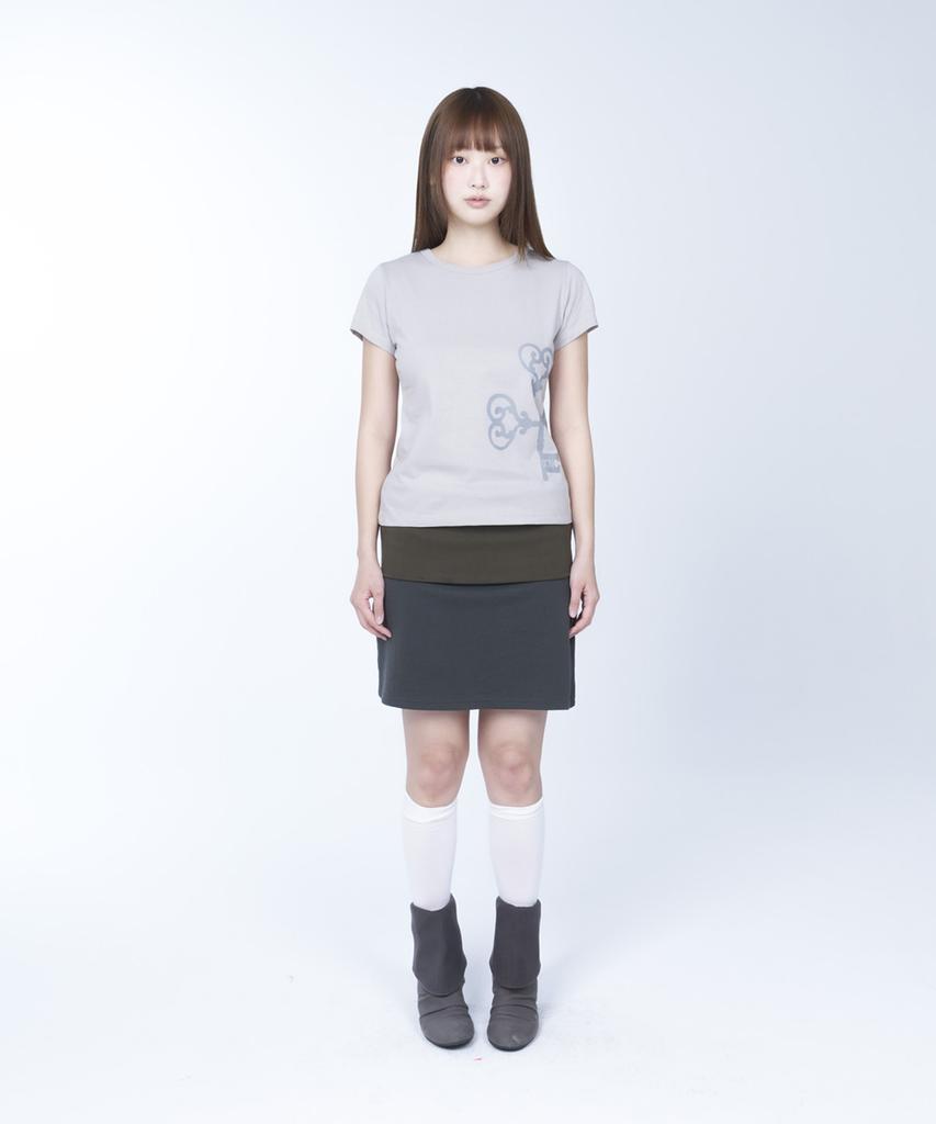 Laailai Cross Key Baby Tee (Beige)