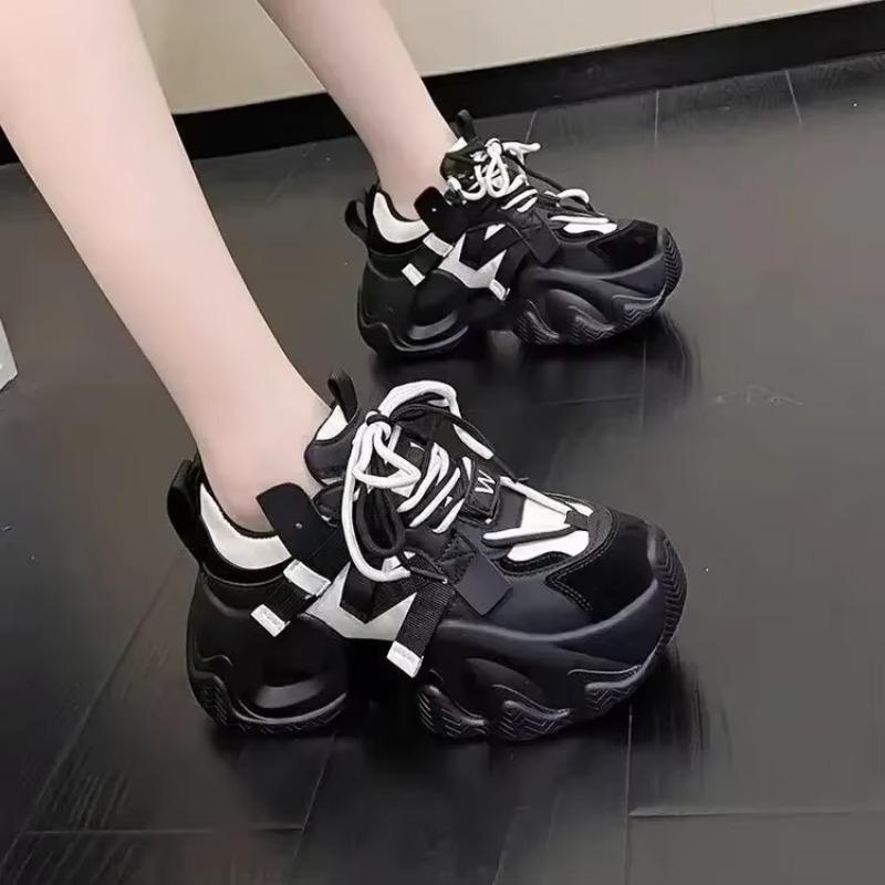 Mode Erhöhen Daddy Schuhe Damen 2025 Neu Explosiv Herbst Damen Schuhe Schwarze Schuhe Netzwerk Rot Dicke Sohle Super Fire Schuh Tide