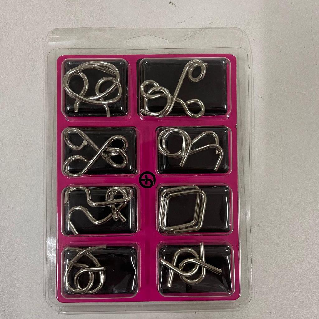 Intelligent Unlocking Ring and Buckle Set: Educational Toy for School Kids - 8-Piece Luban and Kongming Locks