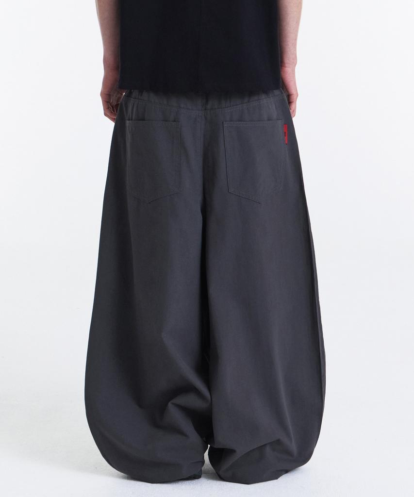 Gicheol Easy Or Easy Balloon Pants (Dark Gray)