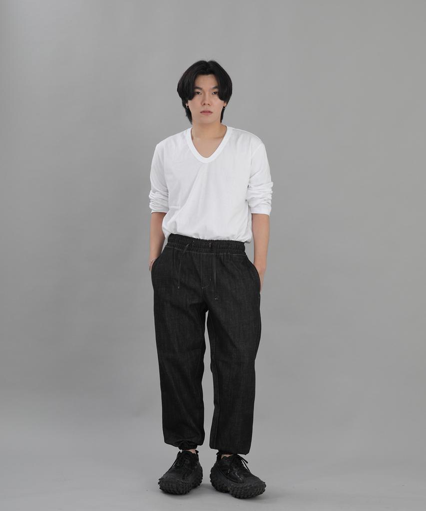 Seinteukeulu Wide Tapered Jogger Pants Wrg-358 Black Denim Brs