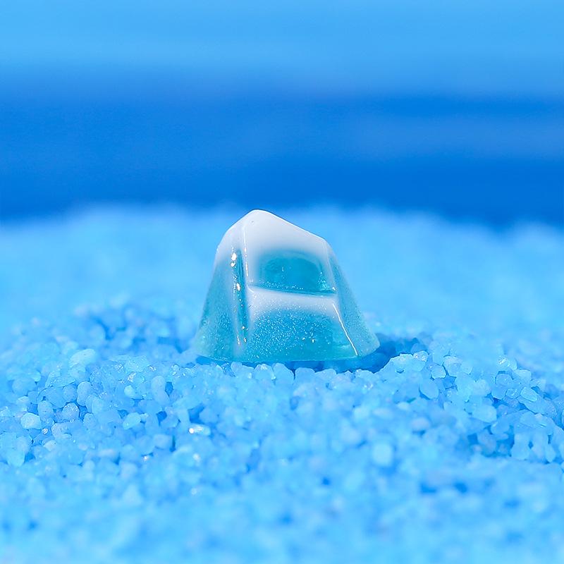 Penguin Series Ice Hockey Micro-landscape Resin Ornaments for Fish Tanks