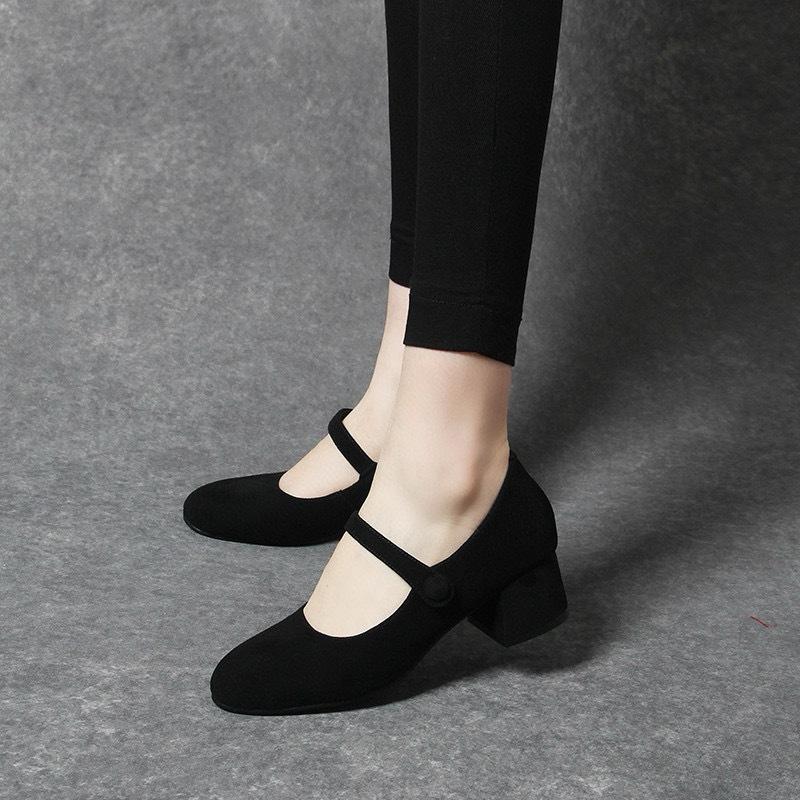 Black high heels women's spring and summer simple temperament one-word belt fashion shoes Mary Jane shallow mouth small single shoes