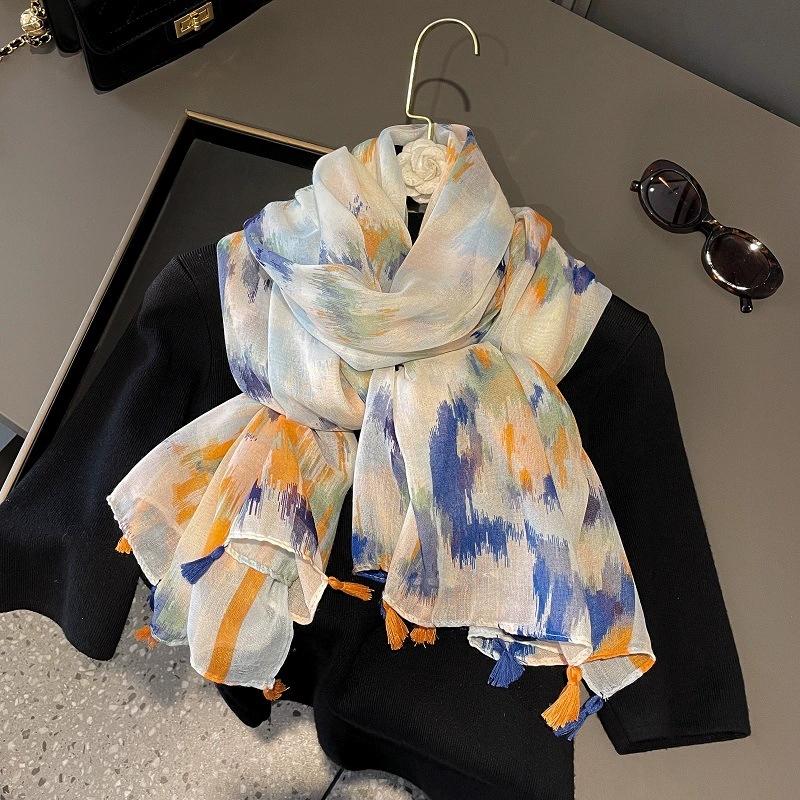 31 Designs Autumn Vintage Floral Tassel Viscose Shawl Scarf Lady High Quality Wrap Pashmina Stole Bufandas Muslim Hijab 180*90Cm