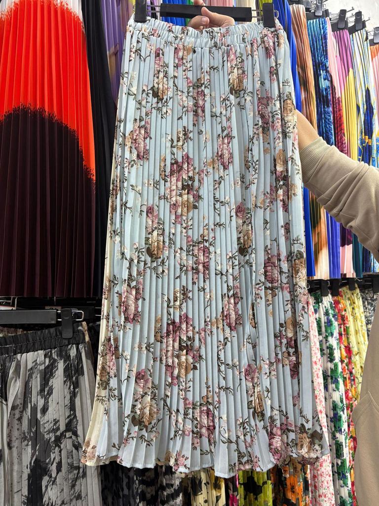 European & American Pleated Print Midi Skirt, Soft Chiffon Fabric, High Waist, Versatile Style