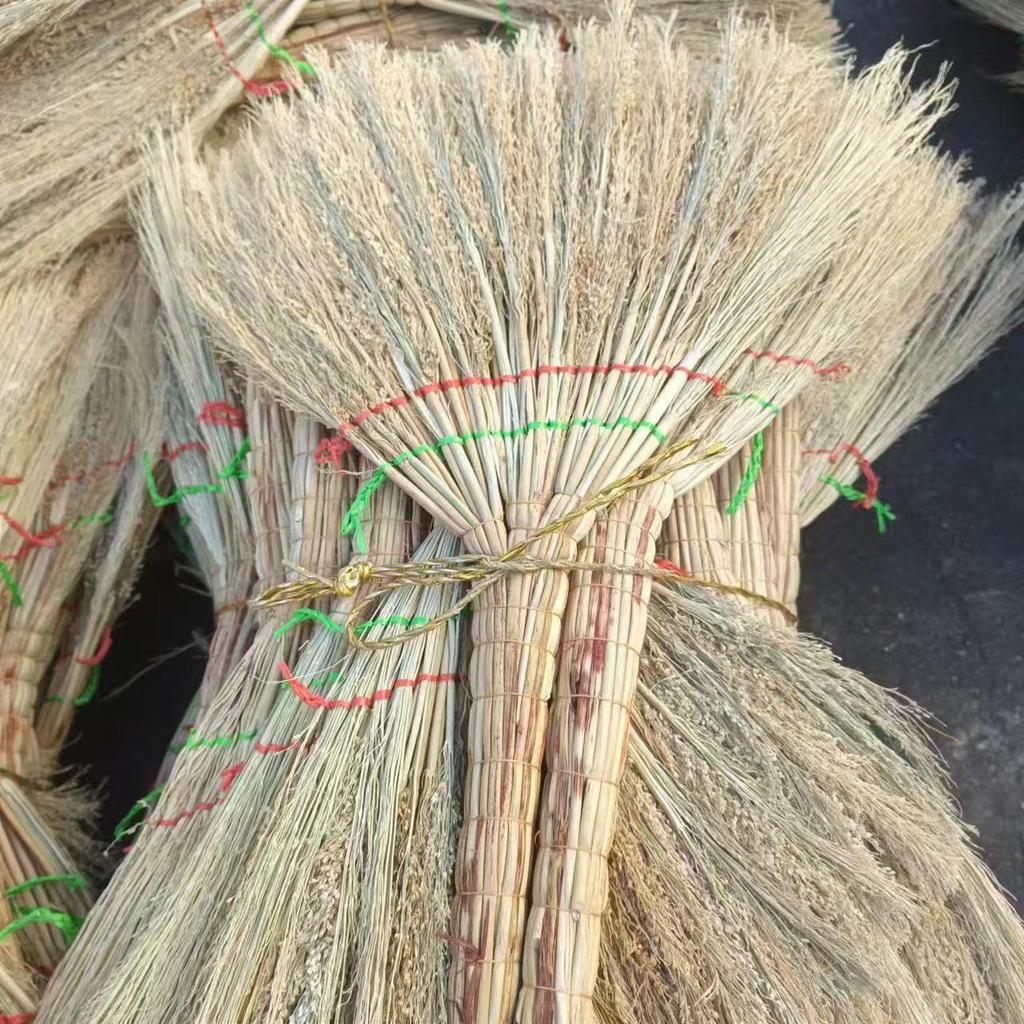 Sorghum Bleached Broom for Yard and Floor Sweeping