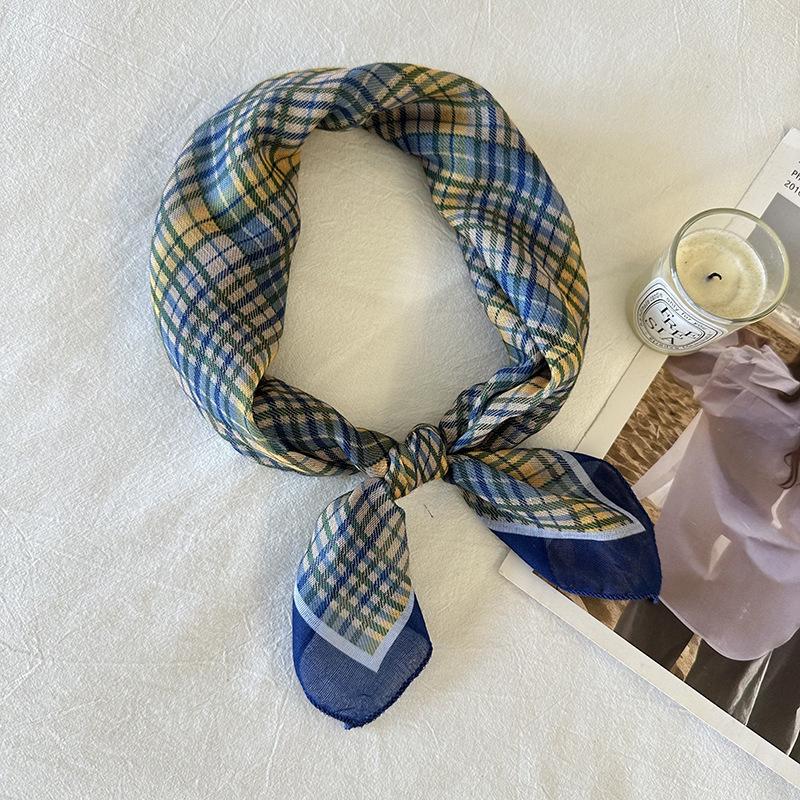 Japanese Retro Cotton Linen Square Scarf: Women's Korean Fashion, Versatile Spring-Autumn Neckerchief and Headband.