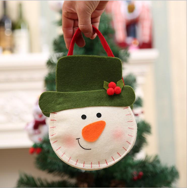 Christmas Q Version Creative Candy Bag - Non-Woven Apple Gift Decoration