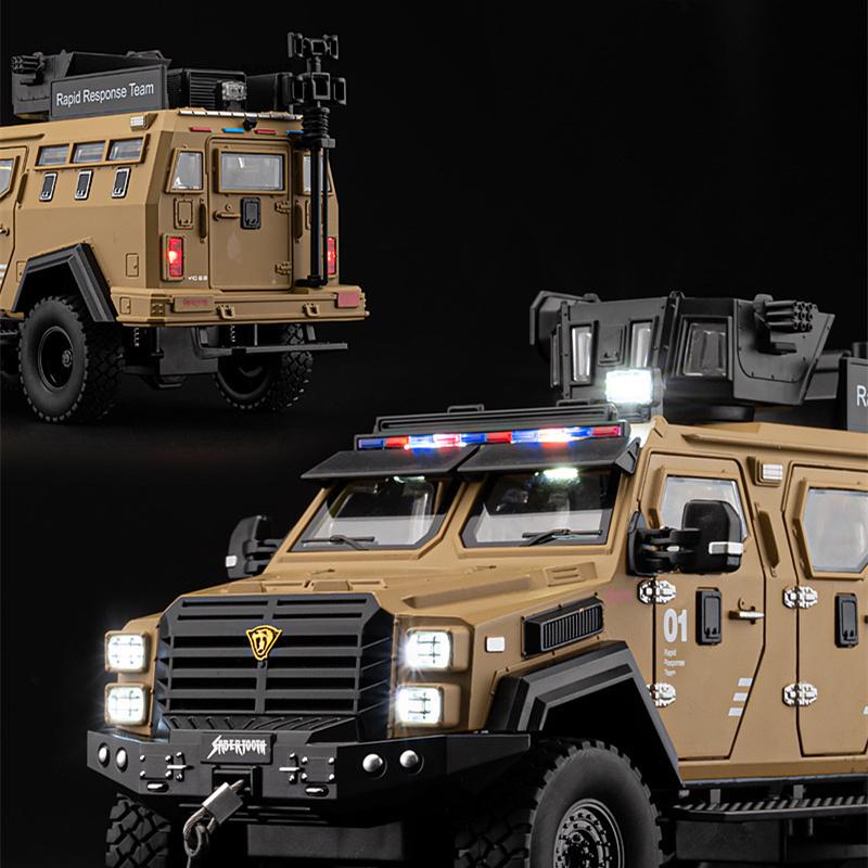 1:32 Alloy Sword Toothed Tiger Explosion Proof Car Model Diecast Metal Armored Off-road Vehicles Car Model Sound Light Kids Toys