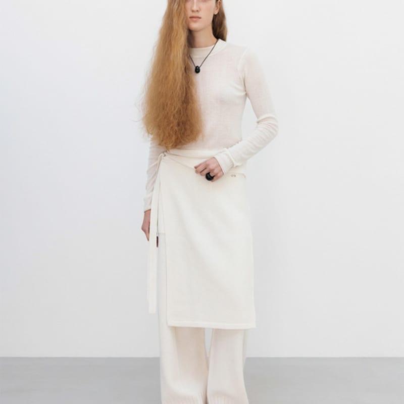UMARMUNG COLLECTION Super Fine Merino Layering Wrap Skirt_Snow