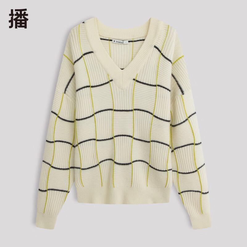 

Women s V-Neck Striped 100% Wool Knit Sweater M