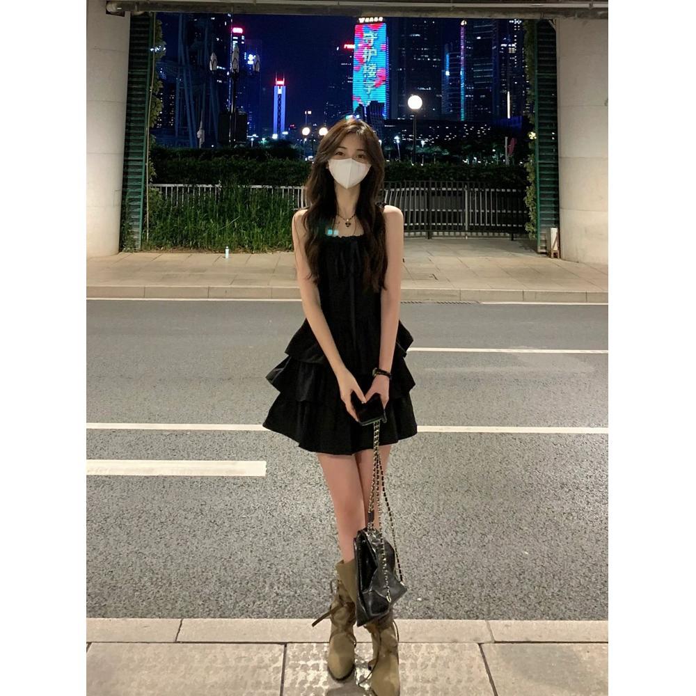 

Черное французское платье на подтяжках для женской летней талии и с тонким дизайнерским чувством, нишевая короткая юбка, пышное платье-торт, маленькое черное платье XL- (recommended 110-60kg)