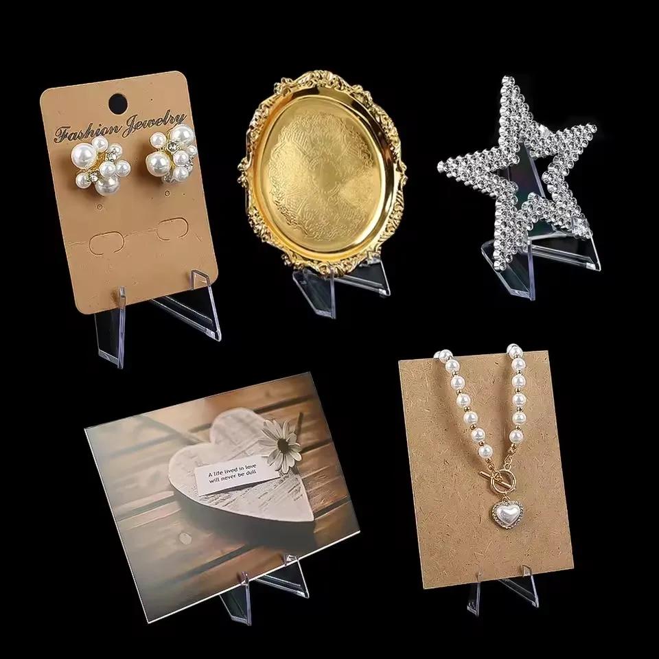 30 SZT Trójkątny Stojak Ekspozycyjny na Karty Mini Akrylowy Stojak na Zdjęcia Idoli Uchwyt na Monety Karty Sportowe Kolekcjonerskie Stojaki Ekspozycyjne