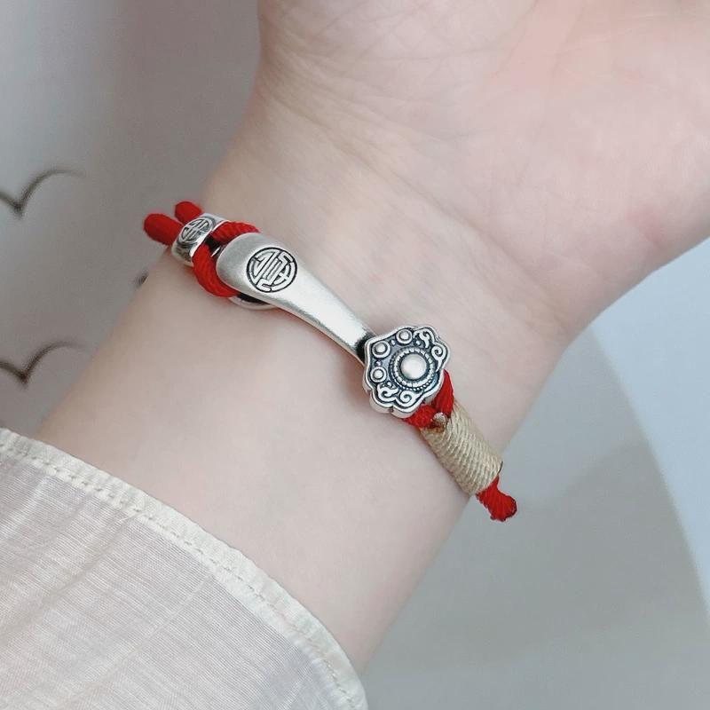 

Браслет Жуи из чистого серебра 999 пробы Этот год животного Красная веревка Мужской и женский Парный Регулируемый Ручной ремешок Подарки для девушки Black