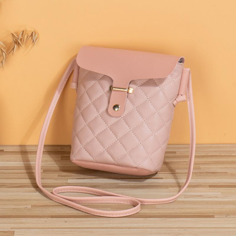 New simple casual rhombus embroidered oblique span mobile phone bag fashionable old flower contrasting color shoulder bag