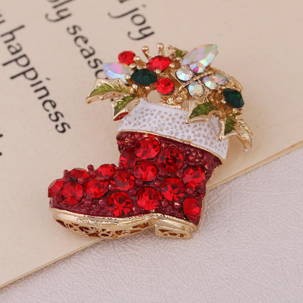 Christmas Vintage Alloy Brooch Premium Light Luxury Clothing Accessories Pin Jewelry Pearl Brooch Clothing