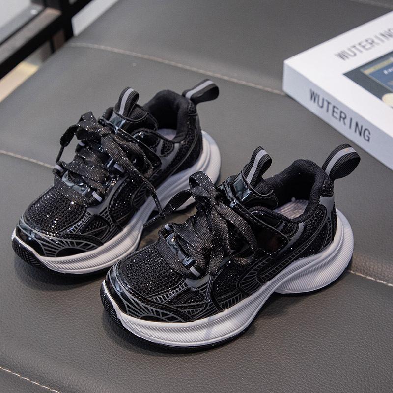 

Classmates Girls Autumn 2025 New Children s Mesh Sneakers Fashion Breathable Girls Daddy Mesh Shoes Middle-aged and Older Children 26-31 yards whole box shot 48 pairs чёрный