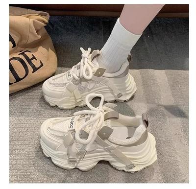 Sneaker Chunky da Donna Rete Traspirante Scarpe Sportive con Zeppa Donna Moda Stringate Suola Spessa Scarpe Casual Mujer 2024