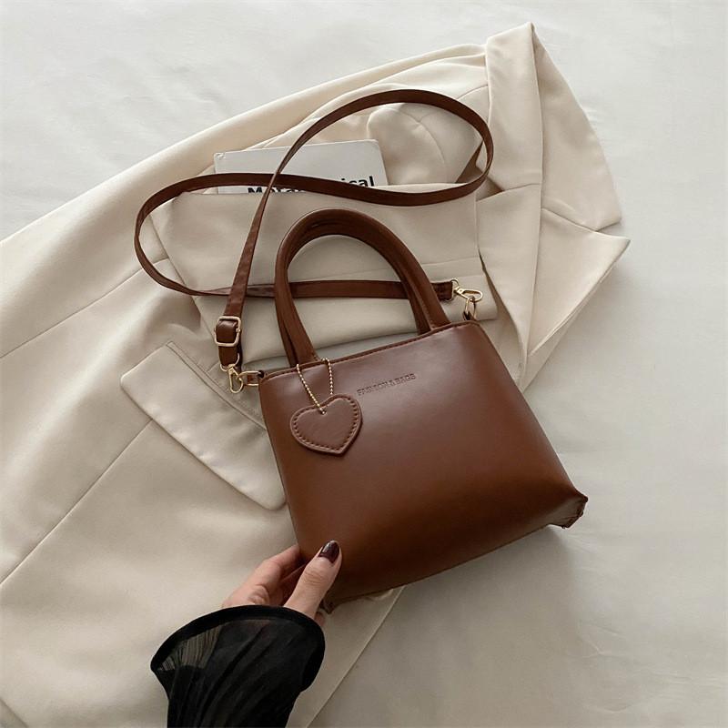 Vintage Casual Bucket Bag Stylish Shoulder Tote Bag For Summer Fashion Lovers