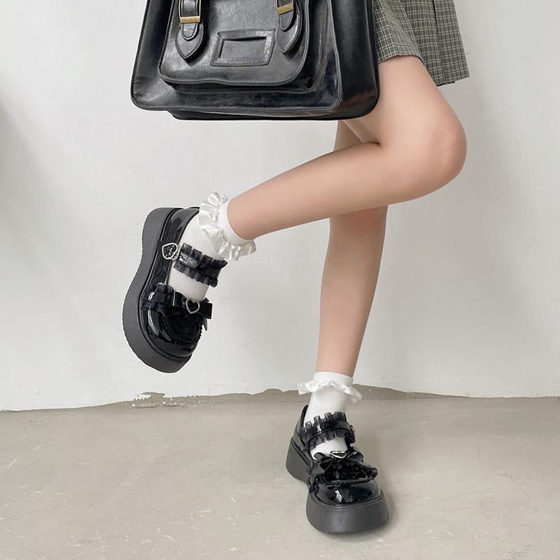 Kawaii Lace Bowknot White Lolita Shoes Women  Heart Buckle Platform Mary Janes Woman Japanese Style Patent Leather Jk Shoes