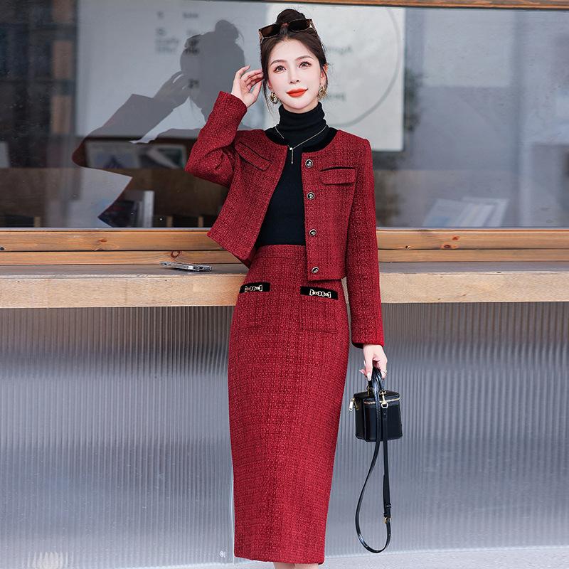 

Костюмное платье женское ранняя осень весна новый стиль теща свадебное платье платье матери юбка XXL красный