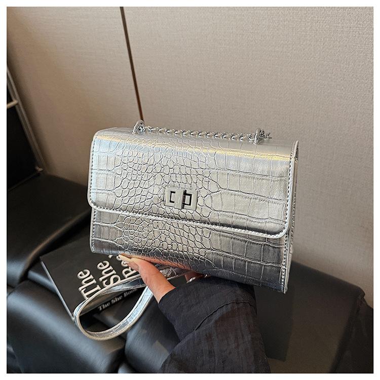 New Crocodile Pattern Fashionable Square Chain Shoulder Bag Crossbody Bag Niche Small Bag Lock Women's Bag