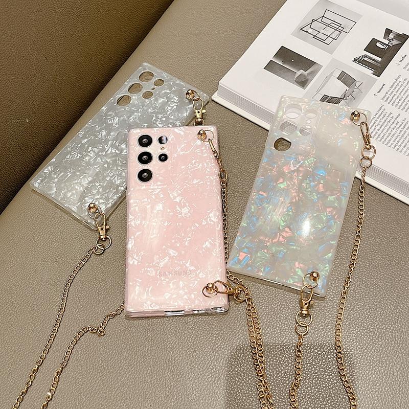 Luksusowa perłowa bransoletka na nadgarstek Chian etui do Samsung Z flip 3 Z krotnie 4 S23 S22 S21 Ultra S20 Fe S10 S9 S8 A14 A34 A54 A13 A23 A33 A53 A12 A22 A32 A52