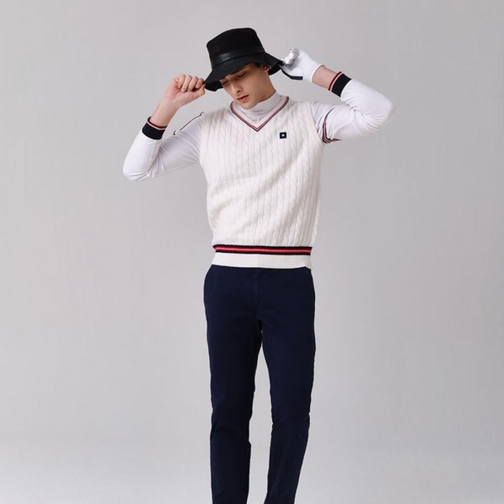 Onoff Men S V Neck Knit VeSt Of2002gb White