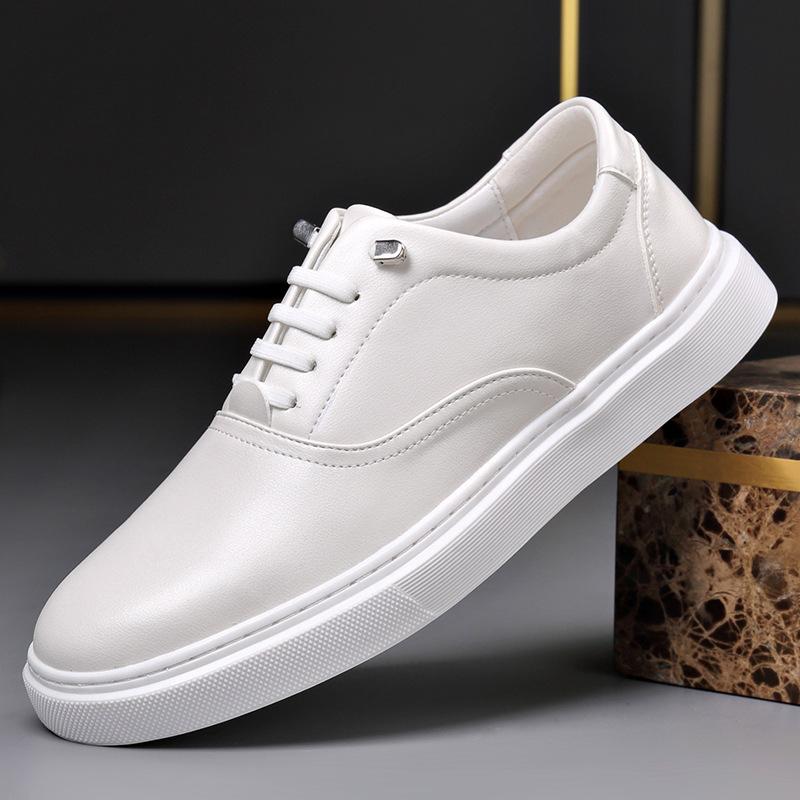 Fashion 2025 Spring Autumn Leather Board Shoes for Men Fashion Casual New Designer Big Size Sports Breathable Lace Loafers Shoes Man