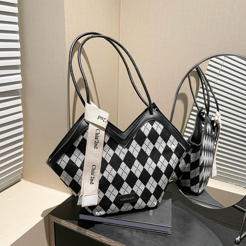 Karomuster Schultertasche Damen neu trendiger Mode-Sinn große Kapazität Tragetasche Achseltasche Damen