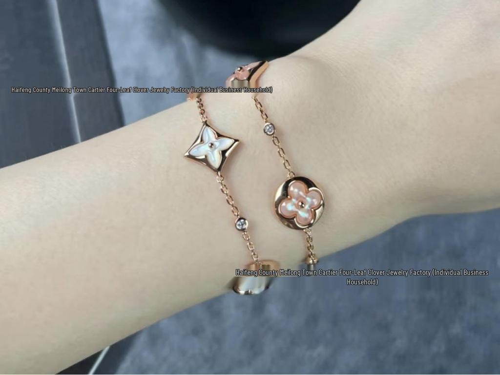 Luxusní sada náhrdelníku a náramku LV Clover & Flower z perleti