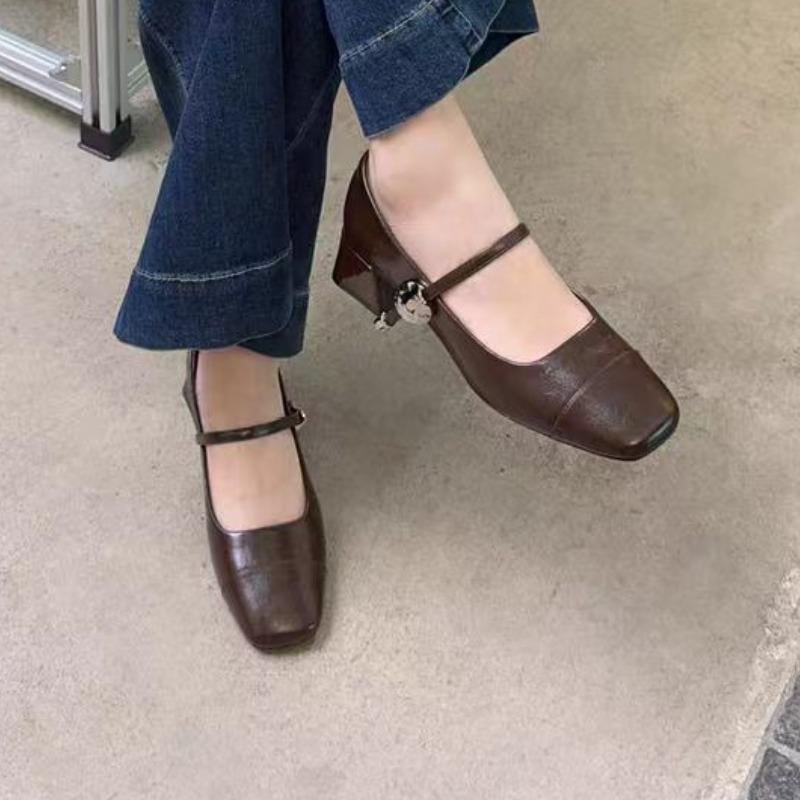 Women's Sandals Women Sandles Luxury Designer Sandals Woman Platform Sandals. Flat Offer Sandal Roman Womens 2025