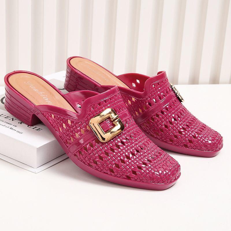 Outside Hollow Medium Heel Women's Slippers and Ladies Sandals on Beach Shoes Chic Elegant Low Price Original Stylish Pvc Slides